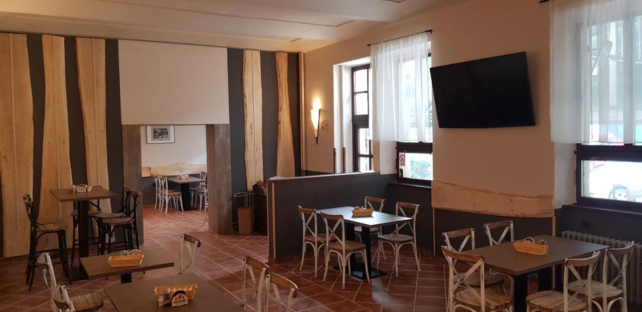 Pension&Restaurace Na Rychtě Praha Bagian luar foto